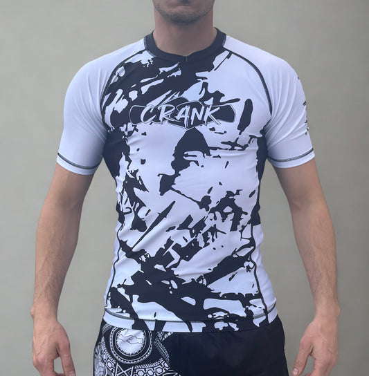 white/black short sleeve rashgaurd